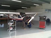 Airsport Viladamat Taller Mecanico para Aviones